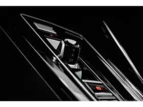 Volkswagen Golf thumbnail 27