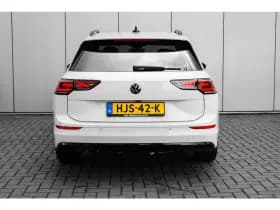 Volkswagen Golf thumbnail 4
