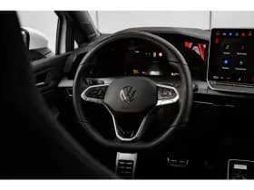 Volkswagen Golf thumbnail 10
