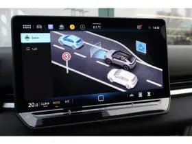 Volkswagen T-Roc thumbnail 22