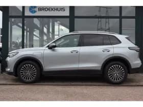 Volkswagen Tiguan thumbnail 2