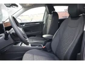 Volkswagen Tiguan thumbnail 11