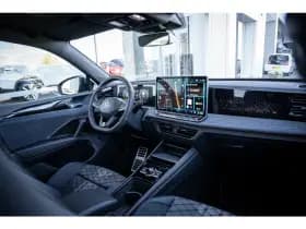 Volkswagen Tiguan thumbnail 45