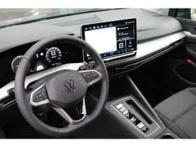 Volkswagen Golf thumbnail 4