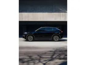Volkswagen T-Roc thumbnail 2
