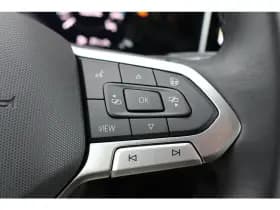 Volkswagen Golf thumbnail 18