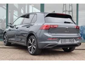 Volkswagen Golf thumbnail 3