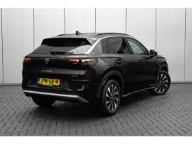 Volkswagen T-Roc thumbnail 2