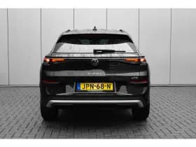 Volkswagen T-Roc thumbnail 4