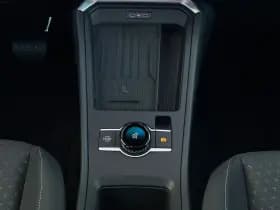 Volkswagen T-Roc thumbnail 16