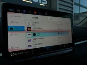 Volkswagen T-Roc thumbnail 28