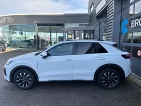 Volkswagen T-Roc thumbnail 6
