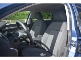 Volkswagen Golf thumbnail 7