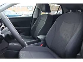 Volkswagen T-Roc thumbnail 12