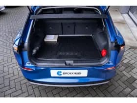 Volkswagen T-Roc thumbnail 10