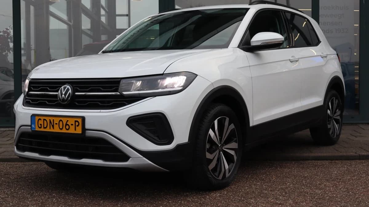 Volkswagen T-Cross — foto 1