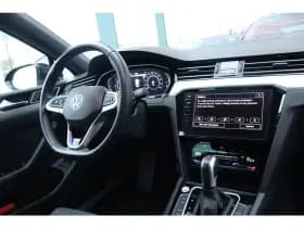 Volkswagen Passat thumbnail 13