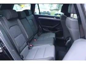 Volkswagen Passat thumbnail 14