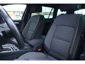 Volkswagen Passat thumbnail 16