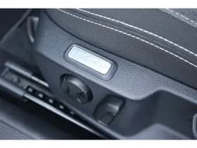Volkswagen Passat thumbnail 17