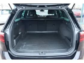Volkswagen Passat thumbnail 9