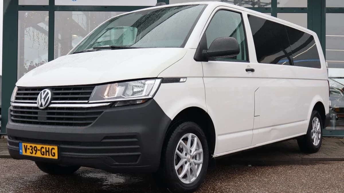 Volkswagen Transporter — foto 1