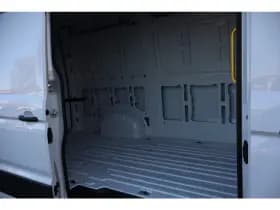 Volkswagen Crafter thumbnail 11