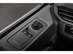 Volkswagen E-Transporter thumbnail 16