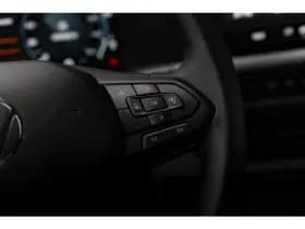 Volkswagen E-Transporter thumbnail 19