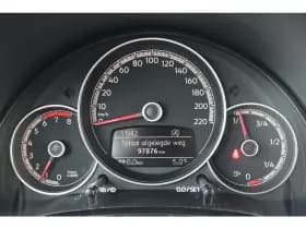 Volkswagen Up! thumbnail 6