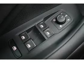 Volkswagen Passat thumbnail 14
