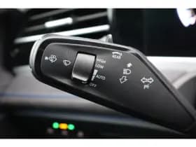 Volkswagen Passat thumbnail 16