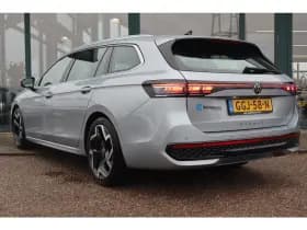 Volkswagen Passat thumbnail 3