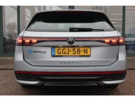 Volkswagen Passat thumbnail 33