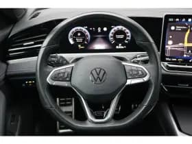 Volkswagen Passat thumbnail 6