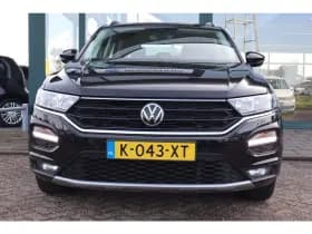 Volkswagen T-Roc thumbnail 11