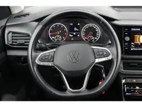 Volkswagen T-Cross thumbnail 6