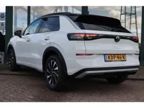 Volkswagen T-Roc thumbnail 3