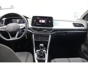 Volkswagen T-Roc thumbnail 13
