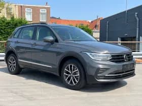Volkswagen Tiguan thumbnail 3
