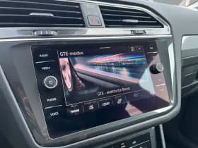Volkswagen Tiguan thumbnail 23