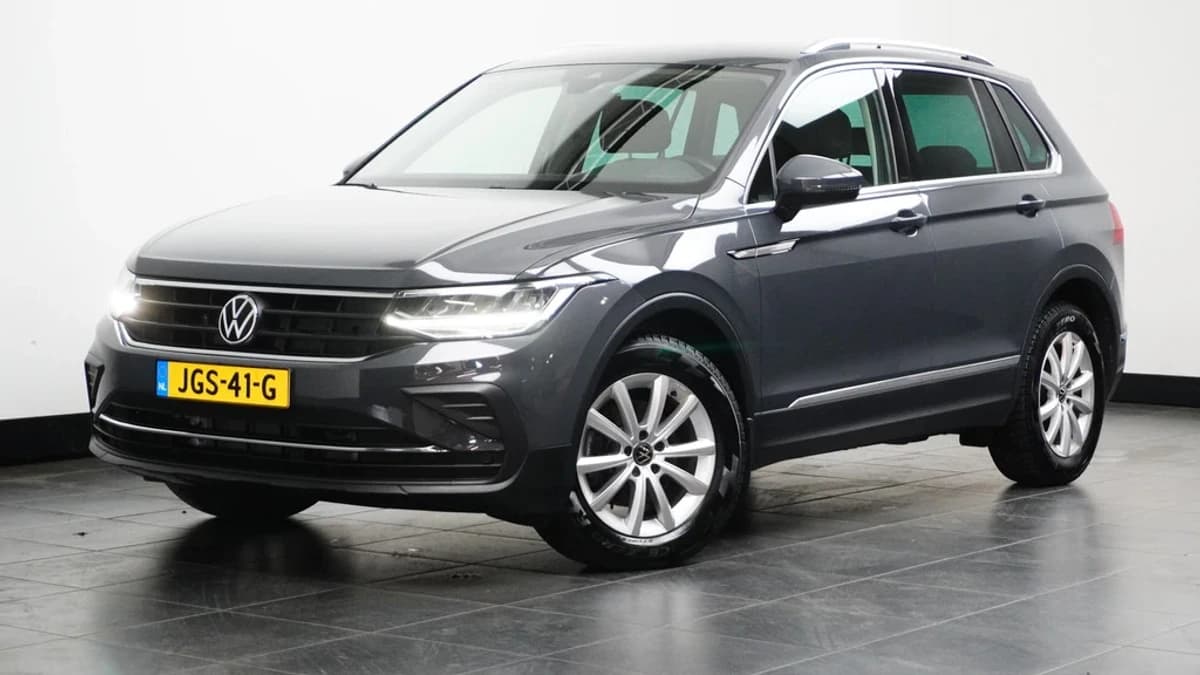 Volkswagen Tiguan — foto 1