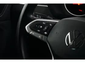 Volkswagen Tiguan thumbnail 11