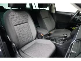 Volkswagen Tiguan thumbnail 6