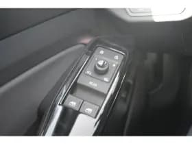 Volkswagen ID.4 thumbnail 14