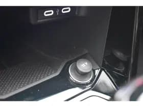 Volkswagen T-Roc thumbnail 30