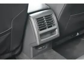 Volkswagen Golf thumbnail 12
