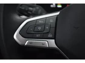 Volkswagen Tiguan thumbnail 23