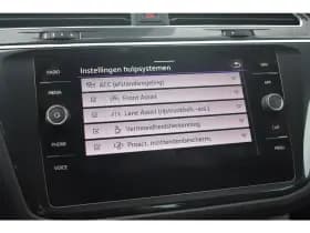 Volkswagen Tiguan thumbnail 26