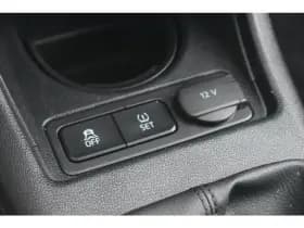 Volkswagen Up! thumbnail 26